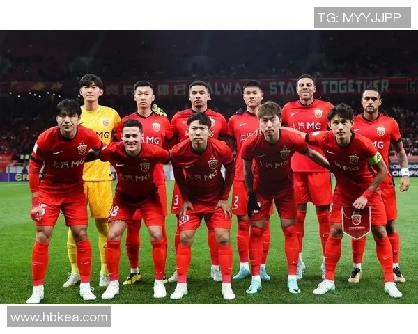 上港对阵山东鲁能精彩比赛录像回顾与分析